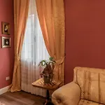 Guesthost - The House Of Harry Potter And A Story Apartment *