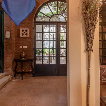 The House Of Harry Potter And A Story Apartment Ferrara