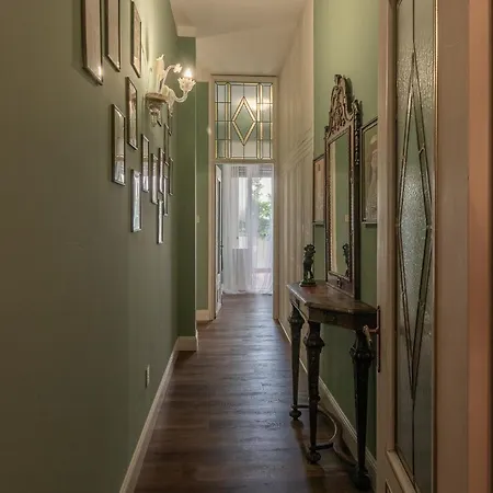 The House Of Harry Potter And A Story Apartment Ferrara