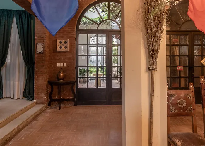 Guesthost - The House Of Harry Potter And A Story Apartment Ferrara