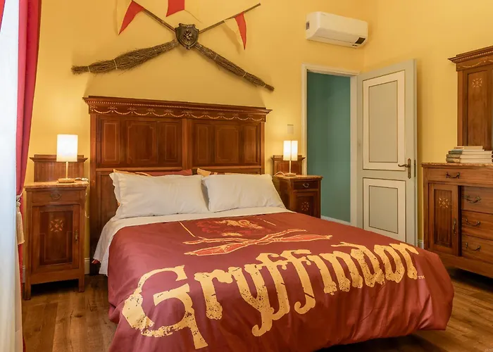 Guesthost - The House Of Harry Potter And A Story Ferrara