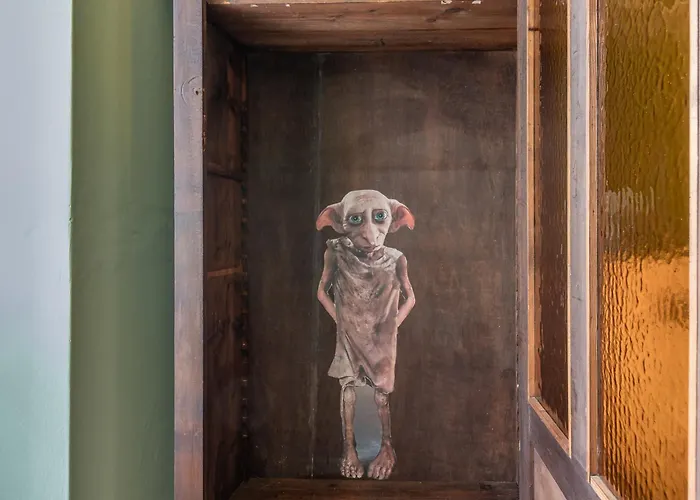 Guesthost - The House Of Harry Potter And A Story Apartment Ferrara