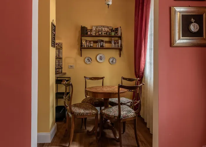 Guesthost - The House Of Harry Potter And A Story Appartement Ferrara