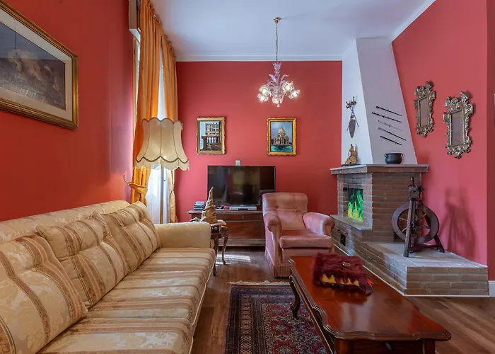 Guesthost - The House Of Harry Potter And A Story Appartement Ferrara